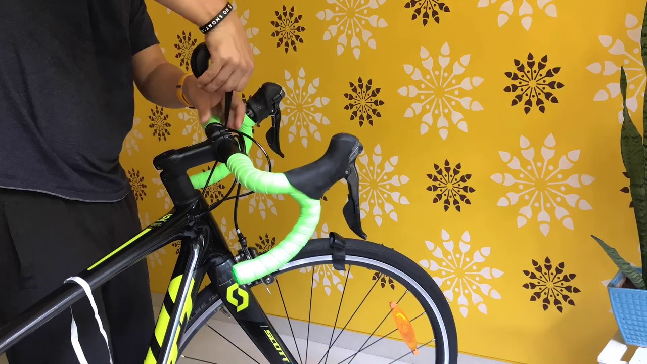 Supacaz Bar tape fitting on Road Bike