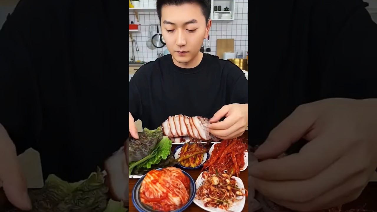 Korean Food Mukbang  | Eat With Me 😋 Kimchi brother #foodshorts #shortsvideo #KoreanFood
