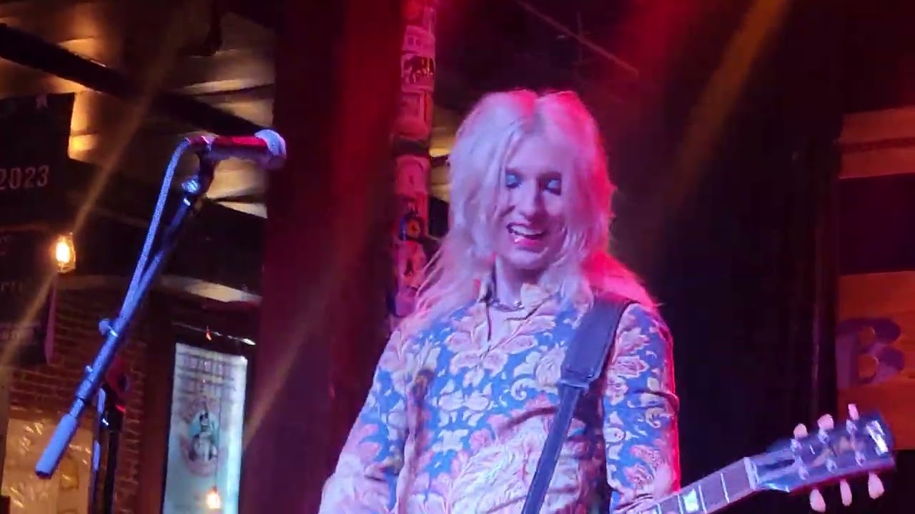 Gyasi - Androgyne - Barley's - Knoxville TN - 3/10/2023