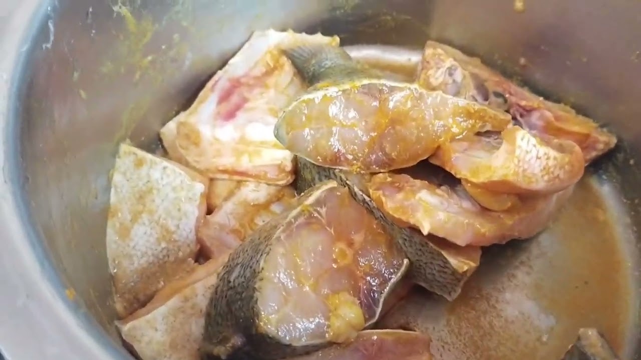 Aj rupchand machli banaya ,katla-ruhu nahi banaya.