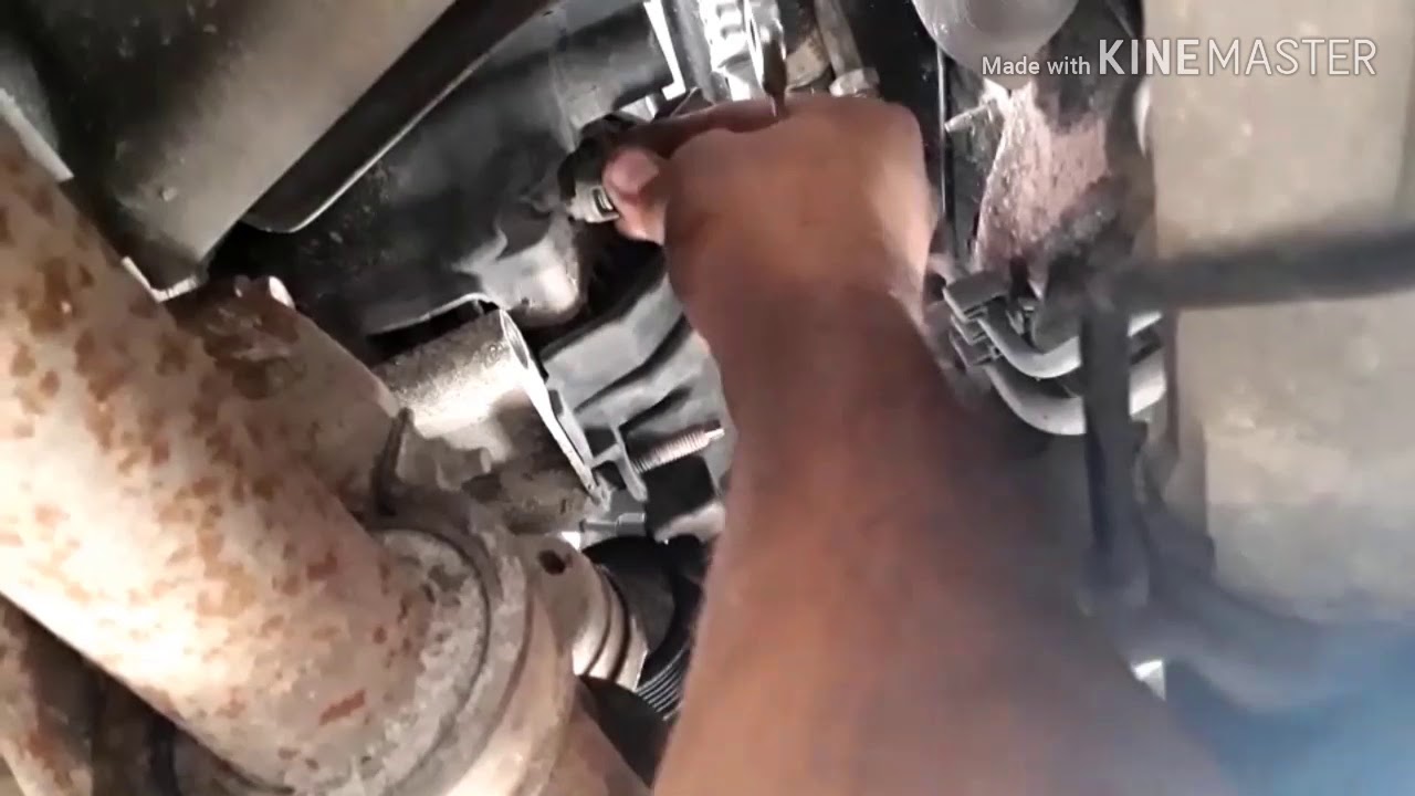 2005, 2006 , 2007 ford focus cómo cambiar el alternador