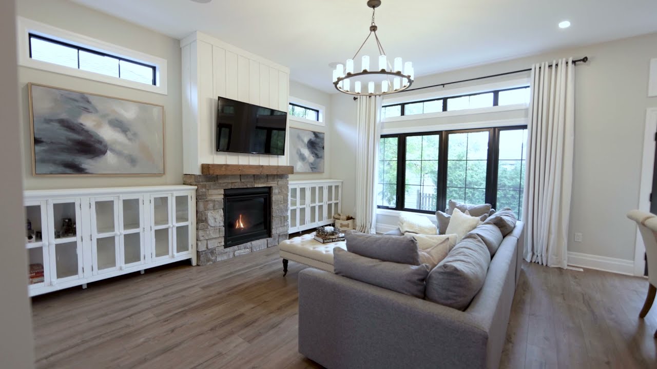 40 Hardy Ct, Lucan ON