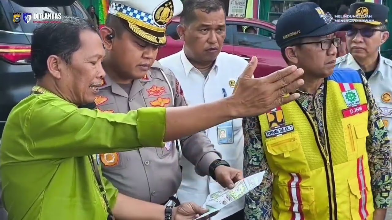 MONITORING DAN SURVEY JALAN LINTAS PEKANBARU - KUANSING DALAM RANGKA FESTIVAL PACU JALUR 2025