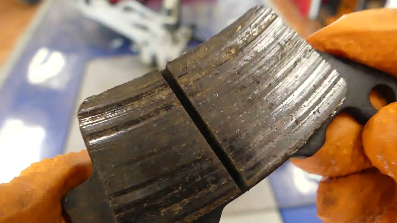 Honda SLR650 - Service 2024 -- Teil 04 -- Bremsenschrott und Hinteres Fahrwerk aufbauen