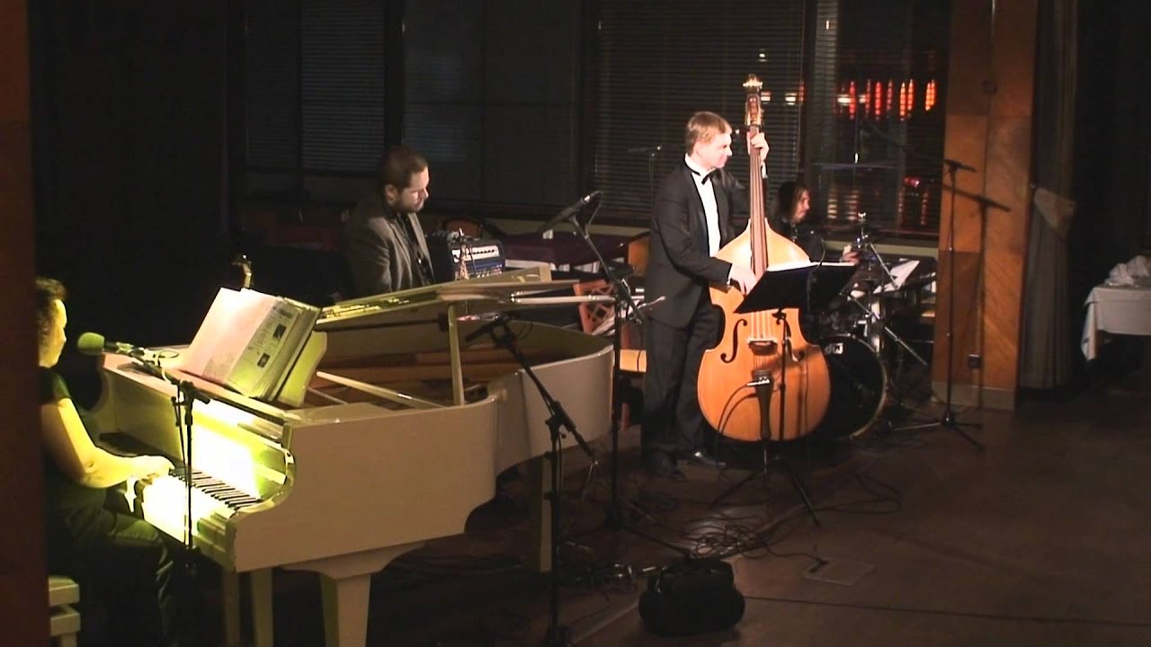 The Lonely One - Gourmet Duo Plus - Lenny Hambro / Roberta Heller / Yvetta Uustalu