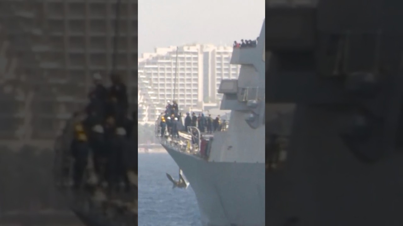 US Naval Destroyer Docks Off Israel Amid Iran Tensions