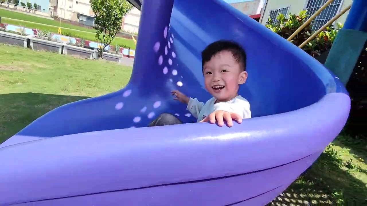 陪著小祖宗一直溜一直溜不停