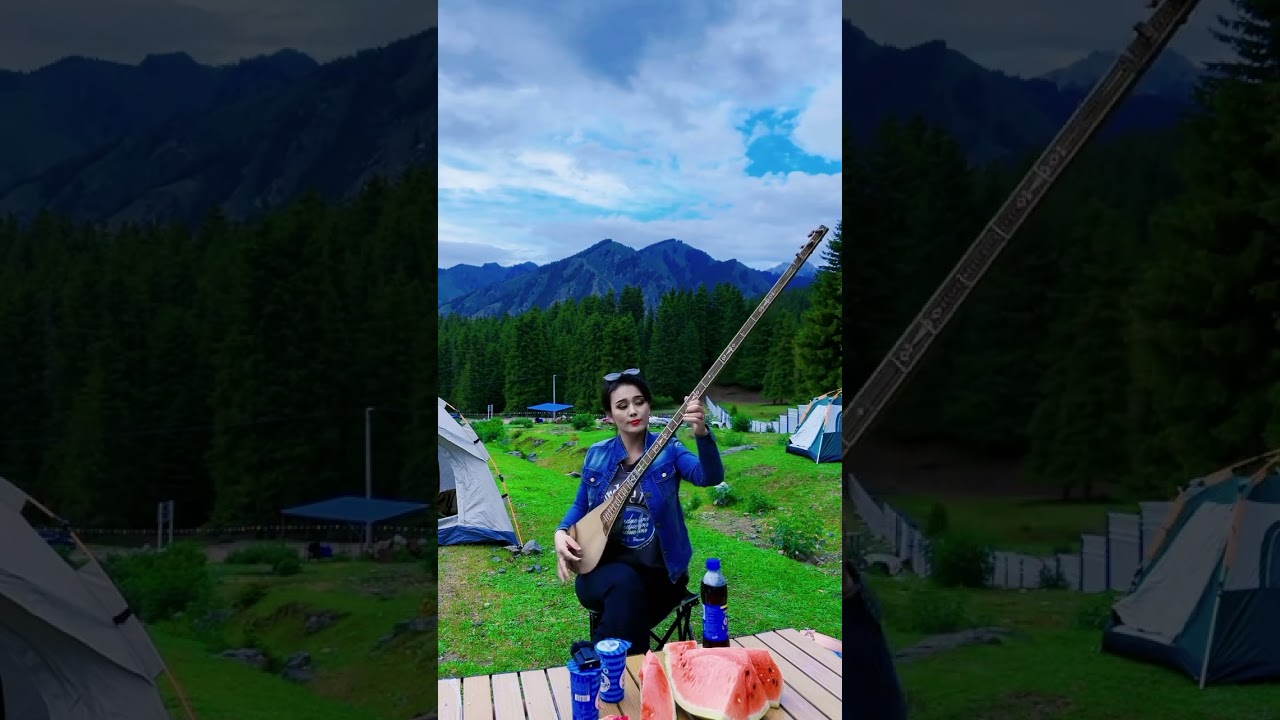 Uyghur Musical Instrument - Tembur