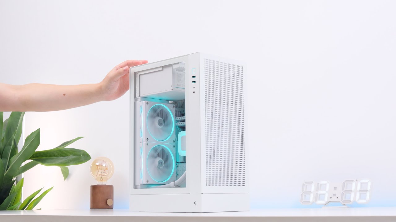 The perfect minimalist vertical PC | DeepCool CH170 Plus Build！