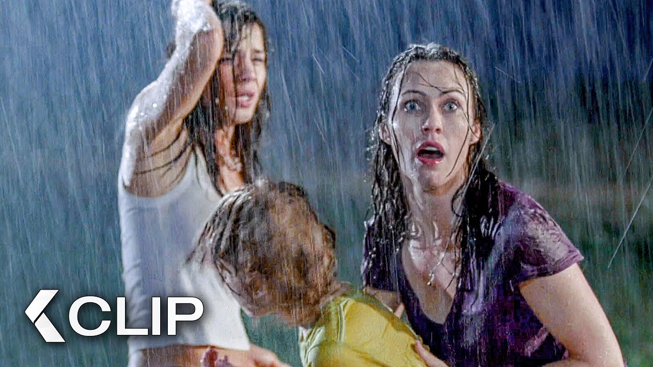 Trapped With Lake Placid's Lurking Predators - LAKE PLACID 3 Clip (2010)