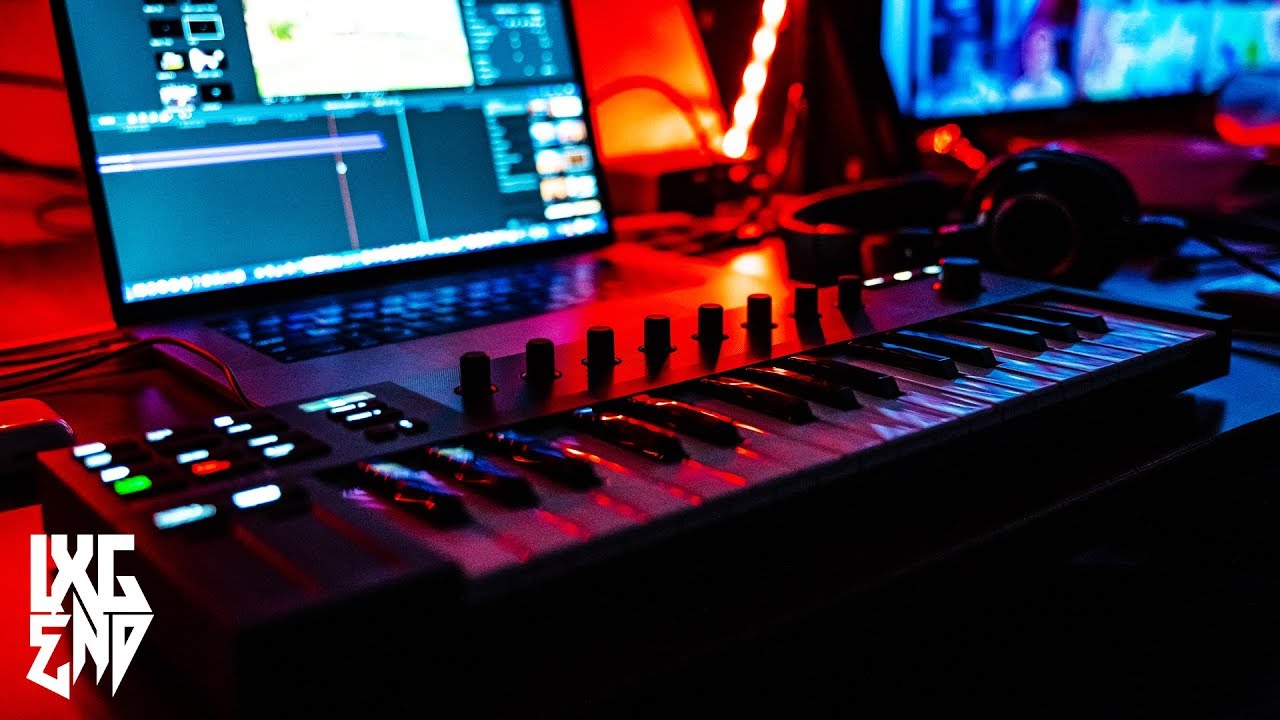My MOBILE STUDIO SETUP For Music Production