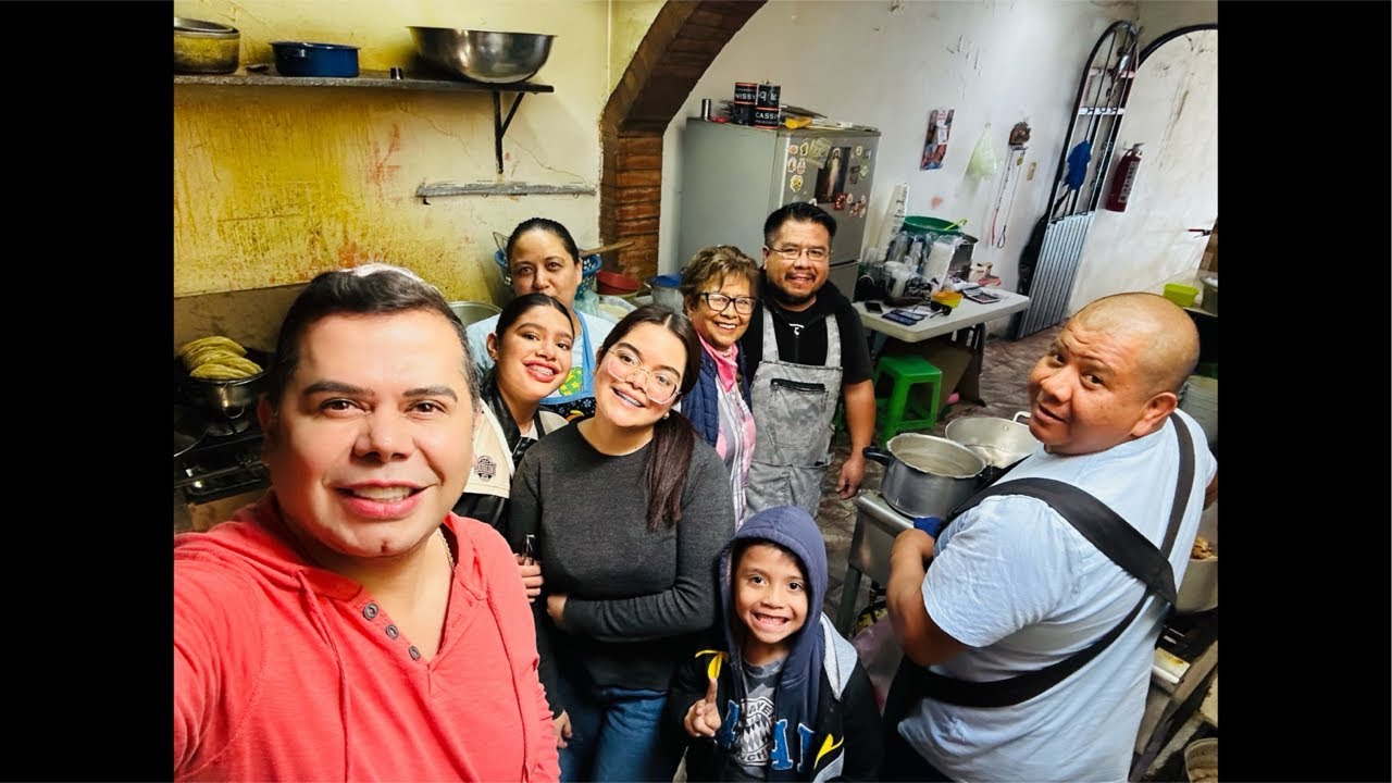 Preparando la comida para los San Juaneros