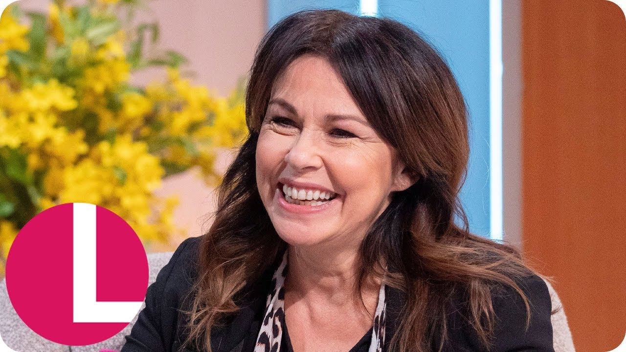 Julie Graham on If Her and Martin Clunes Could Reunite in William and Mary | Lorraine