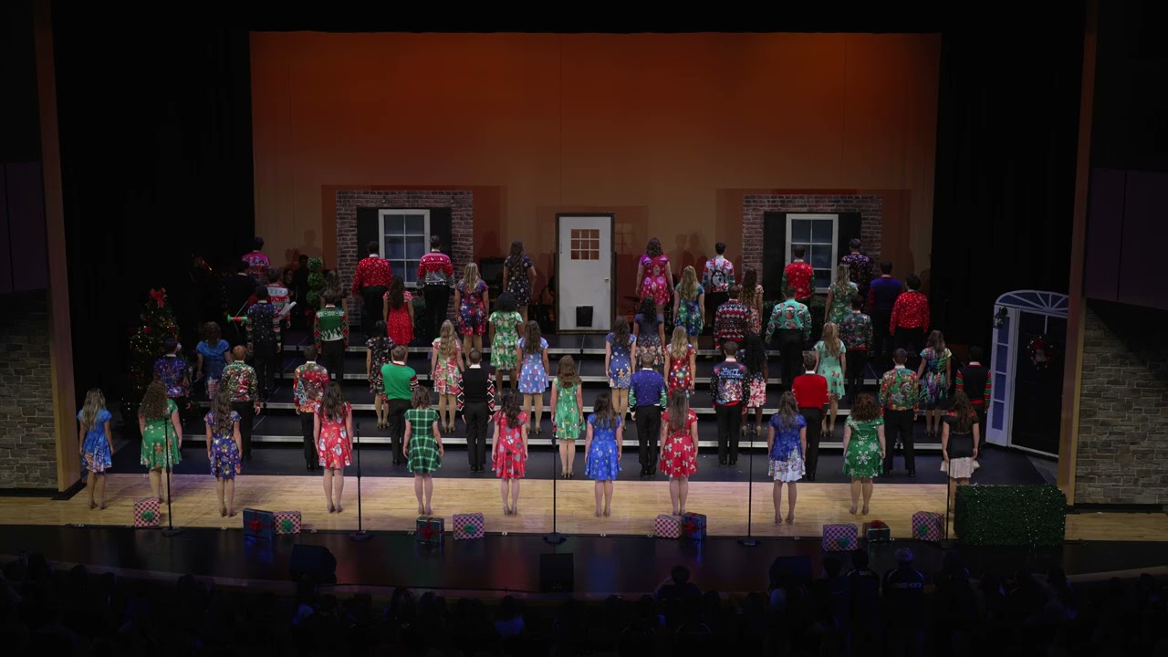 Studio 2025 Johnston Showzam!