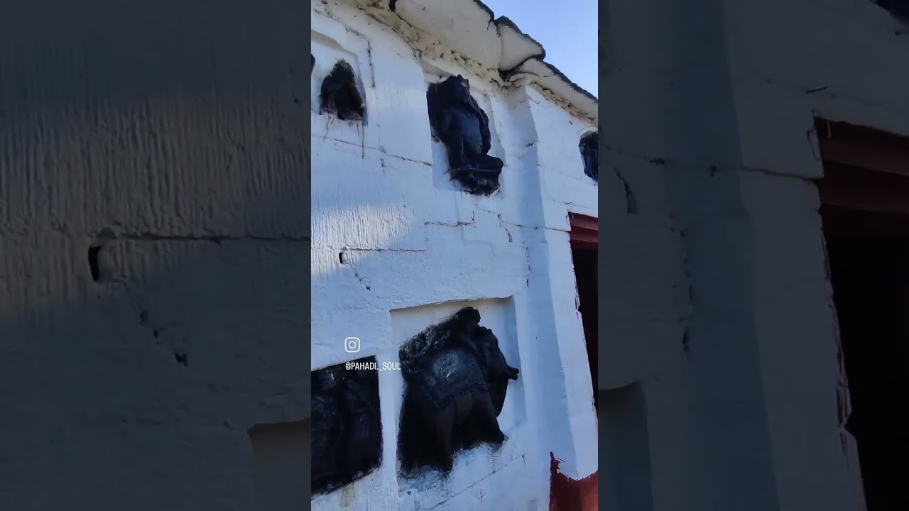 Pinakeshwar Mahadev #pinakeshwarmahadev #kausani #kumau #uttarakhand #india #temple #viral #shorts