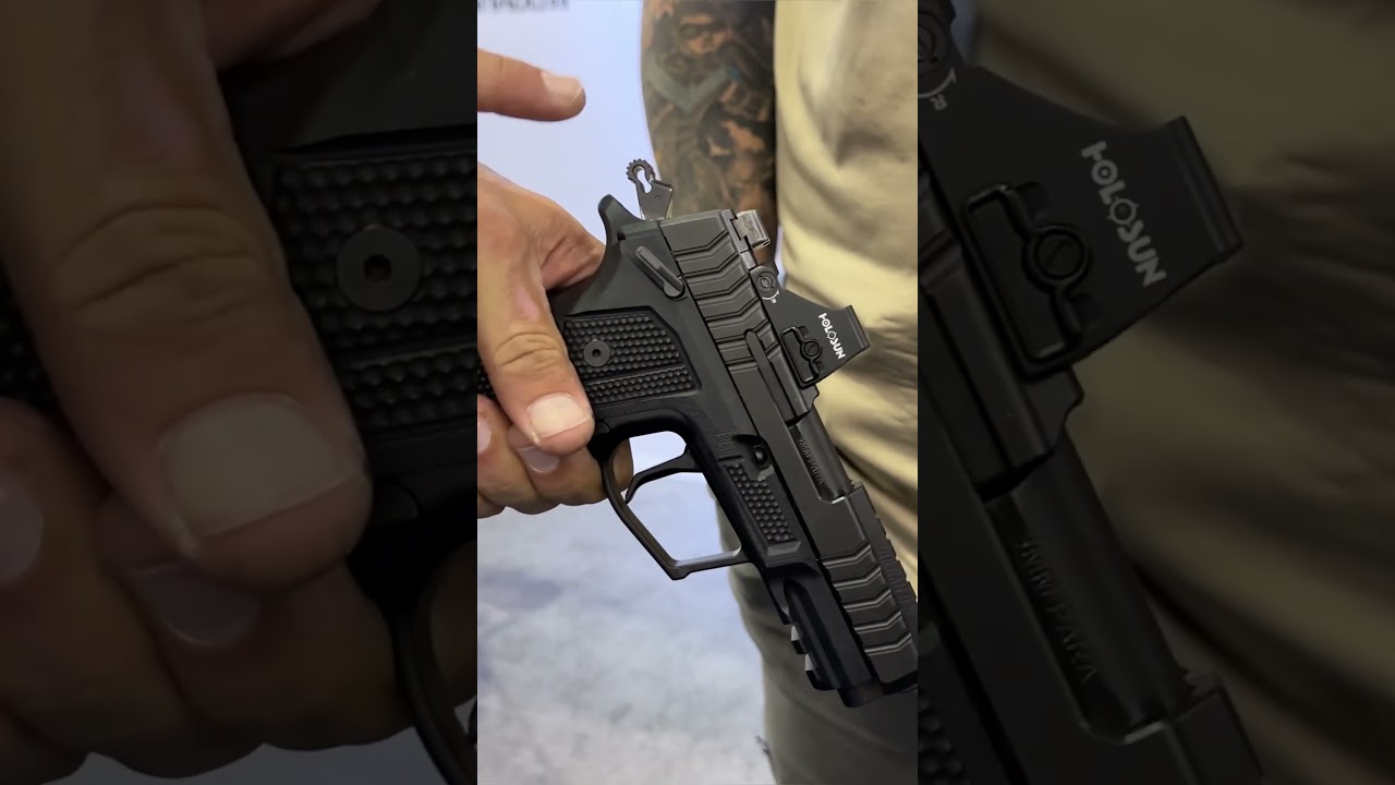 Новый пистолет тройного действия? Что?!🤯 #bladeshow #youtubeshorts #shortsvideo #pistol #edc
