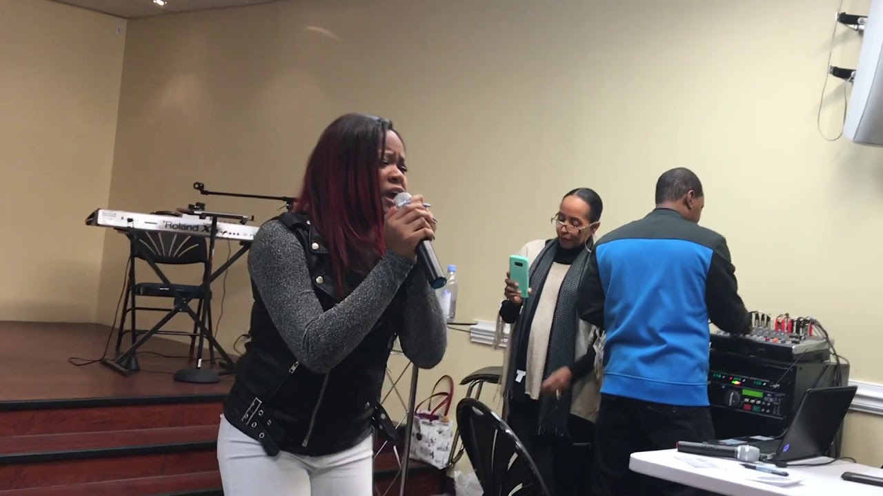 Cyniah Elise  wins Talent Show in Atlanta!