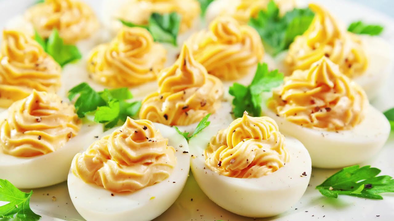 Яйца, фаршированные пряным кремом | Классическая закуска в новом прочтении 🇮🇹