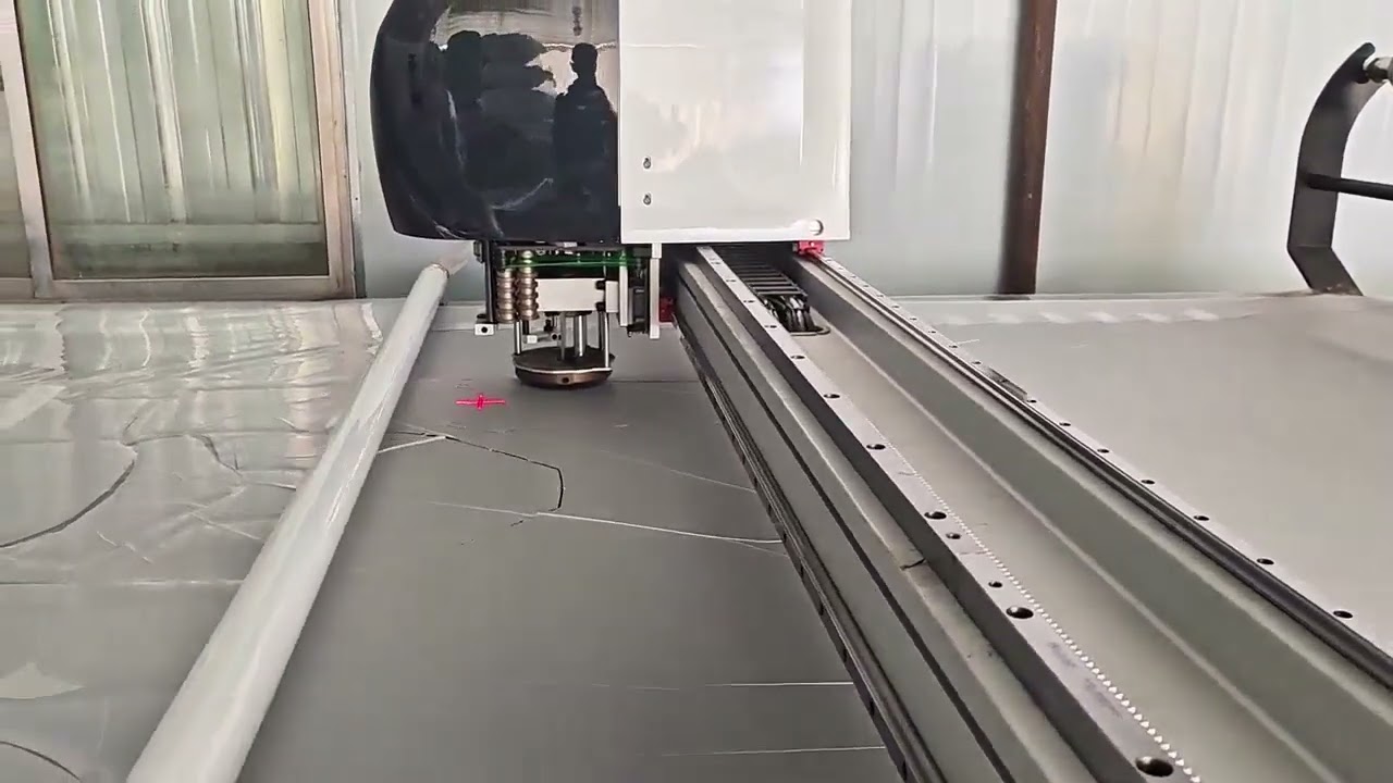 #cnc cutting machine #Multi-layer cutting machine cutting composite fabrics
