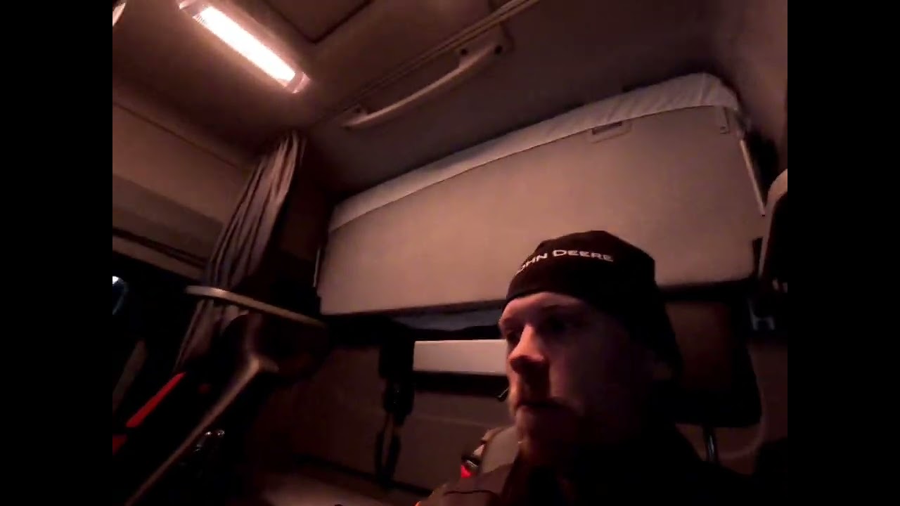 Renault Trucks puuauto: Team Kajava Oy:n Lasse esittelee vaihteistoa - osa 3