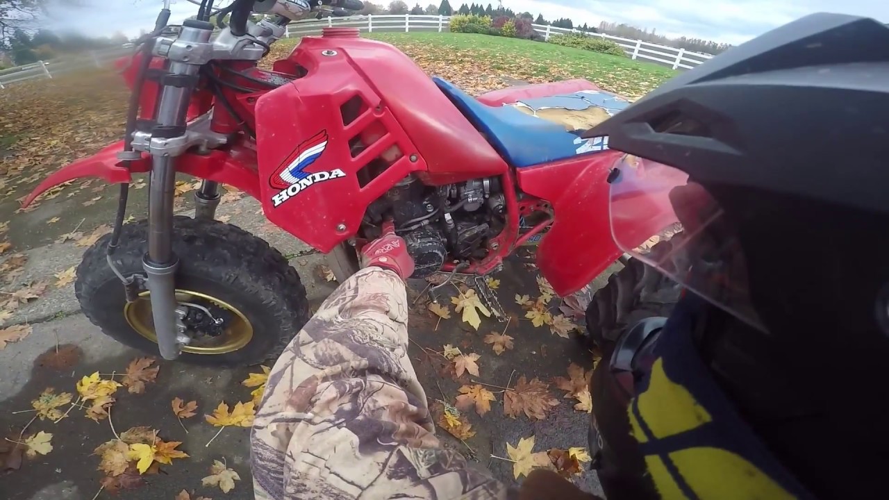 ATC 250r Riding the track!! 2 stroke VLOG#8