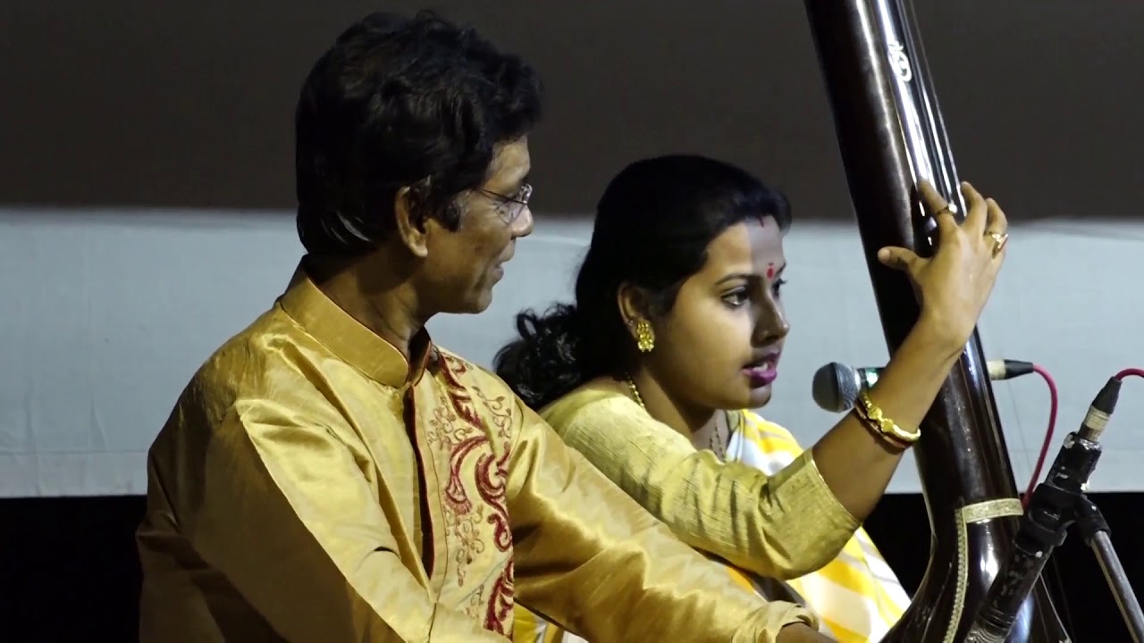 Pandit Amiya Ranjan Bandhopadhyay with pandit sujit saha (tabla)