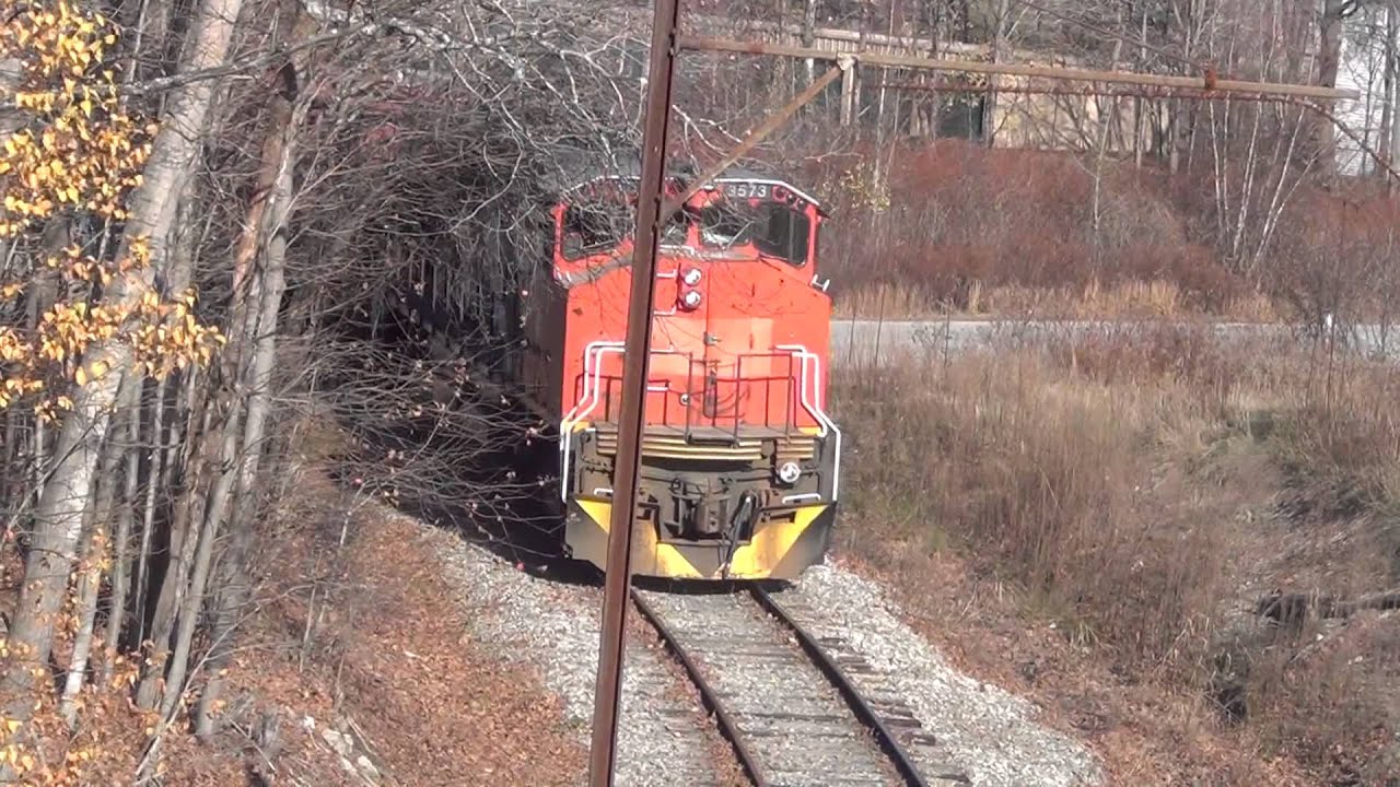 HD Train Action Around Brunswick ME - 11/12/2012 Through 12/3/2012