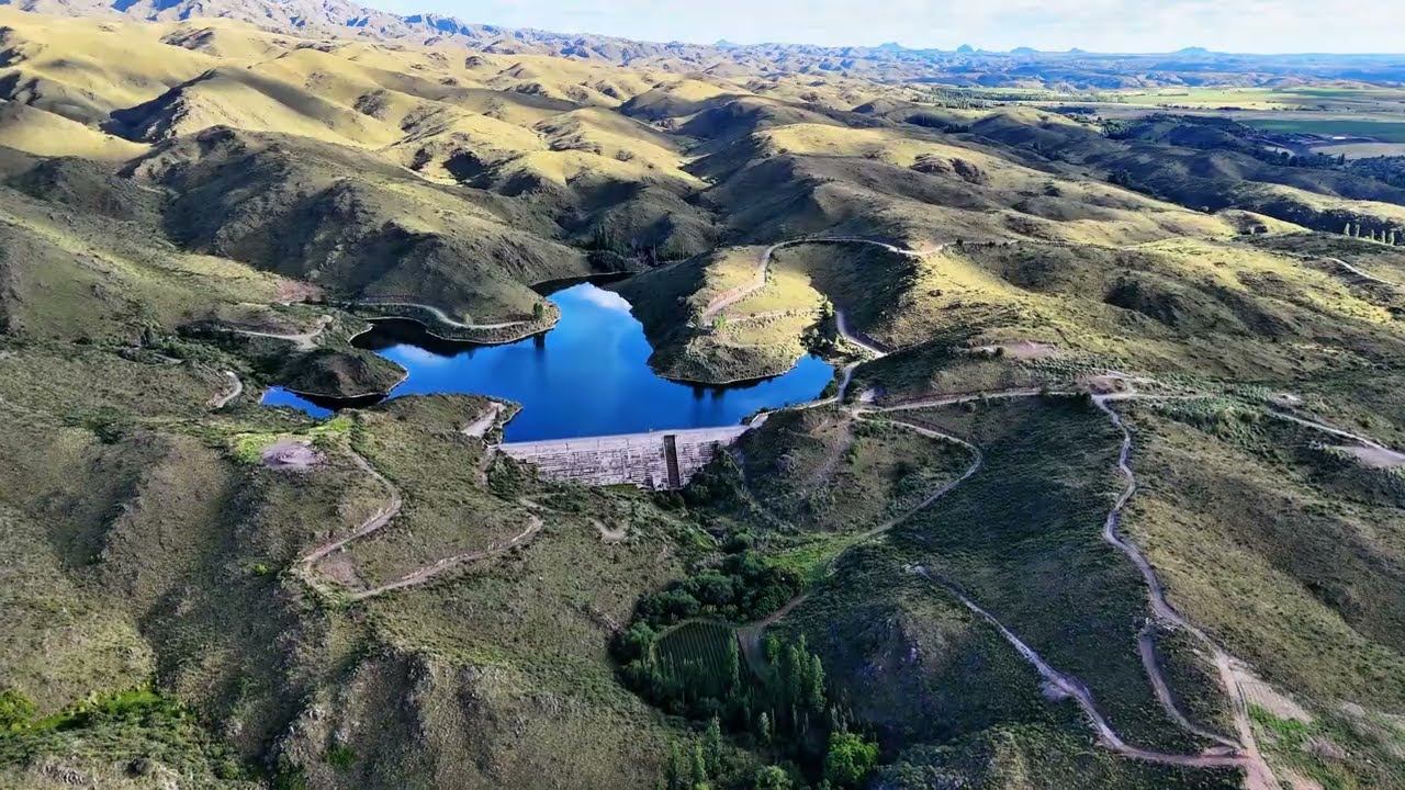 Dique Berta Vidal de Battini desde la quebrada del arroyo El Durazno