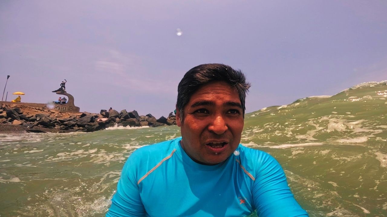 PLAYA  WAIKIKI  EN MIRAFLORES SE CONVIRTIO EN MI PLAYA FAVORITA
