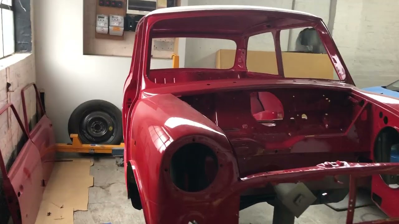 1993 Classic Mini Cooper Restoration in under 8 minutes