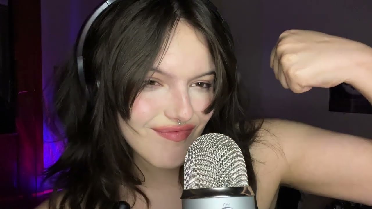 simple, yet extra tingly face & mic brushing ASMR (with and without foam cover)