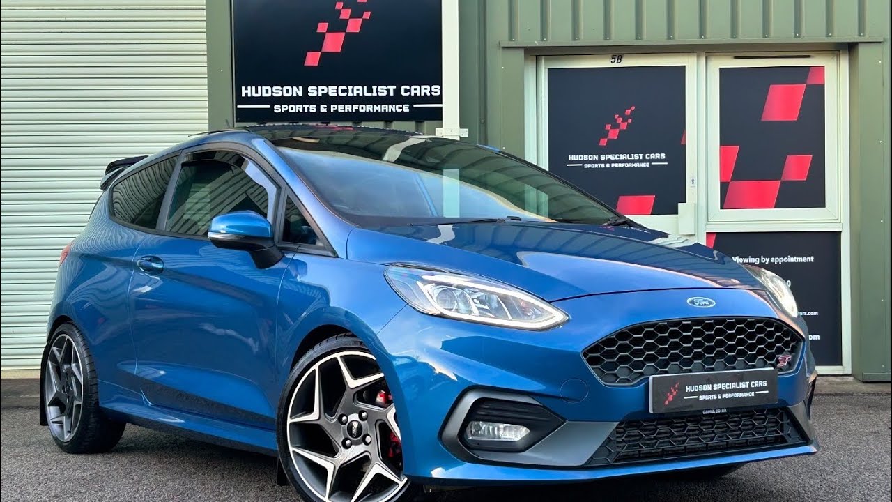 Fiesta ST3 - Performance Pack / Pan Roof + Miltek