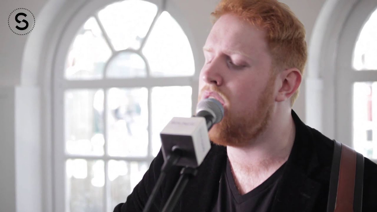 Gavin James - 'Lucky'