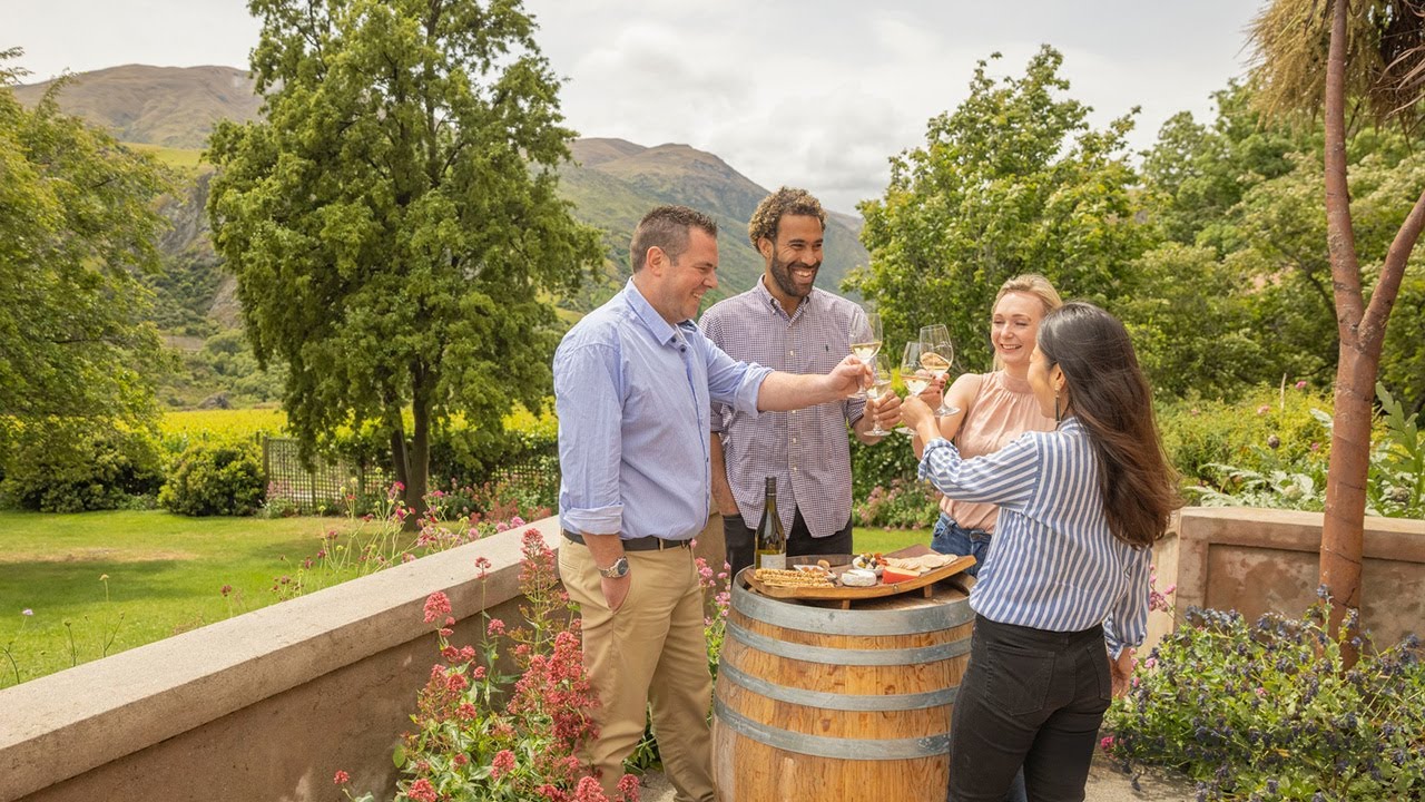 A Travel Seller's Guide to Tāhuna Queenstown