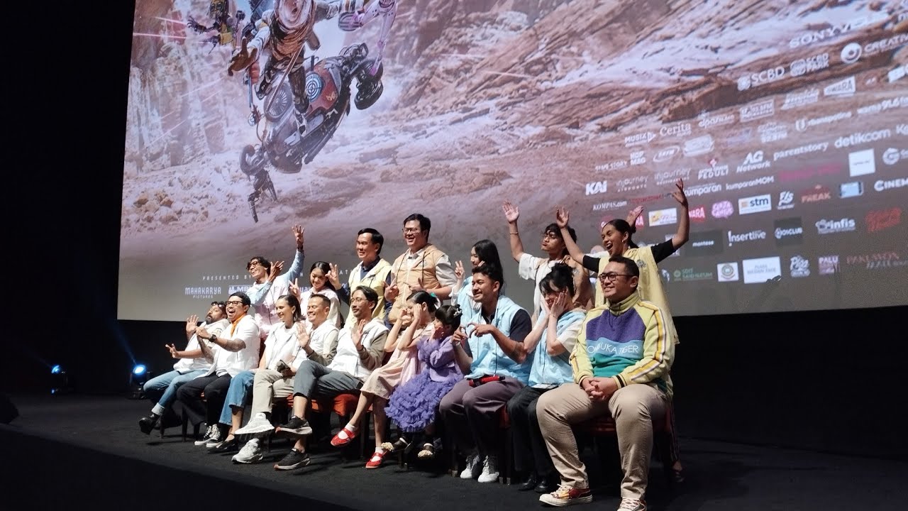 Press screening dan conference film Pelangi Di Mars