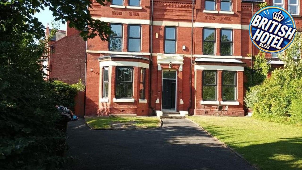 Victorian Renovation Room 7 | Liverpool, United Kingdom | Hotel Review 🛏️