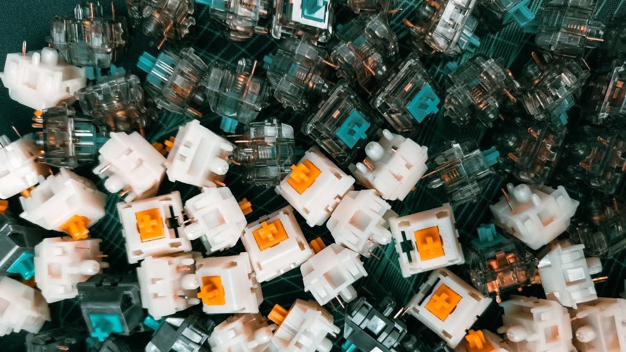 GAZZEW BOBA U4T vs. DUROCK T1 - THOCKy KBD67 Lite