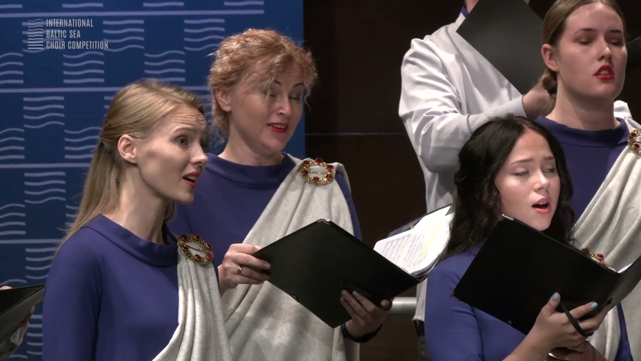 Saule pina vainadziņu, Latvian folksong, arr. by Selga Mence. The mixed choir Ventspils from Latvia