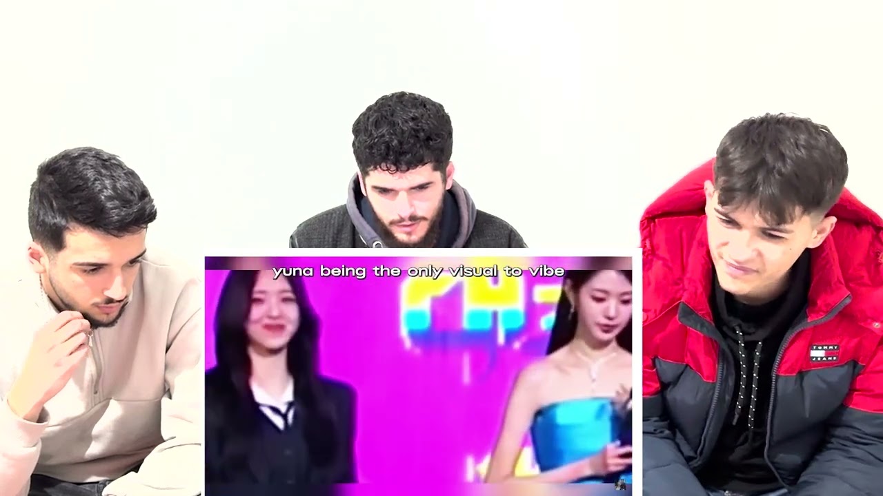 FNF Reacts to KPOP GIRLS VIRAL MOMENTS to START 2025