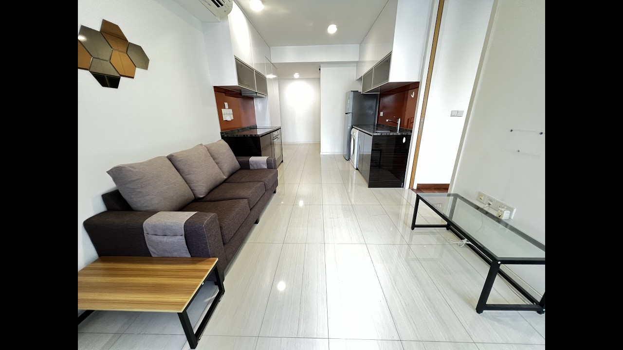 1 Bedroom with Study on High Floor of Sant Ritz, Walking to MRT & Food, City Fringe