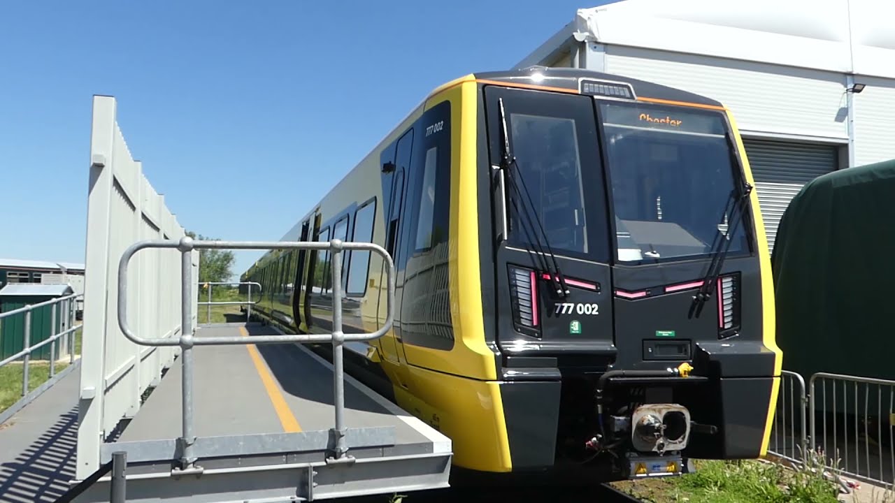 New Merseyrail Class 777 train. Battery Power Action. #RailLive #newtrain