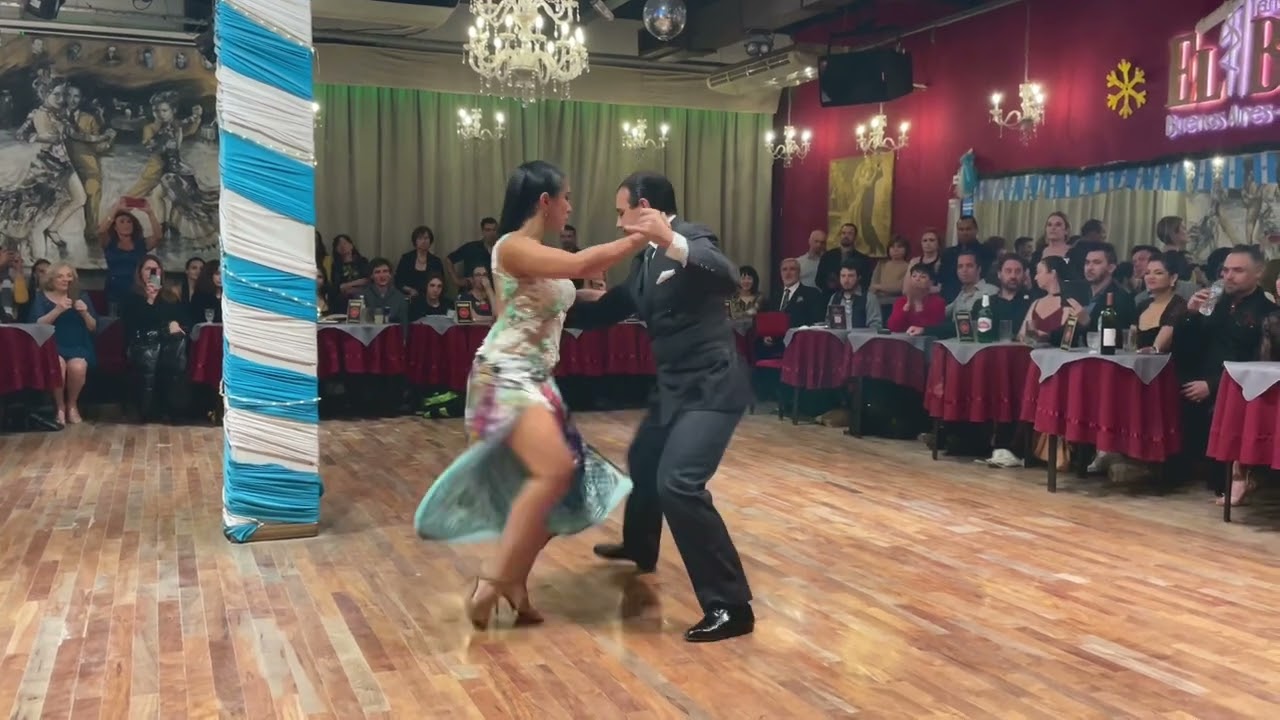 Gioia Abballe and Simone Facchini - Uno