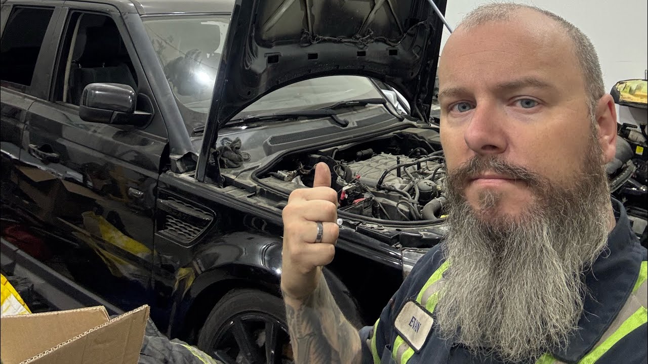 Range Rover 5L Supercharged 2012 года • Как снять нагнетатель • 