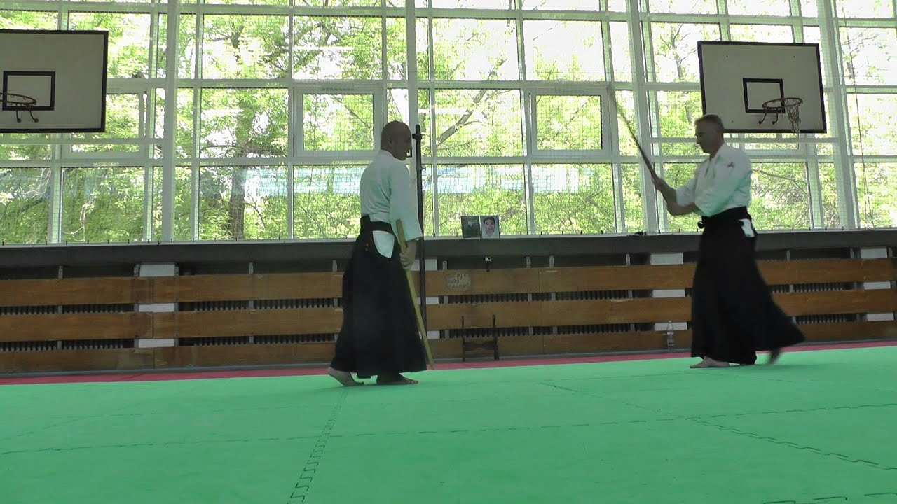 00011 - Ken-tai-ken - Ai-hanmi ura - Irimi-nage (junte and gyakute gripping)