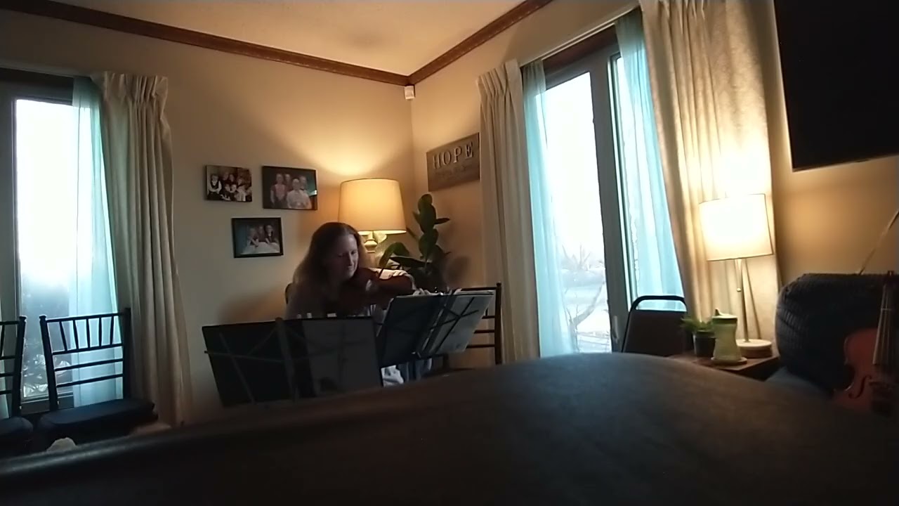 Carol of the Bells, Line 1