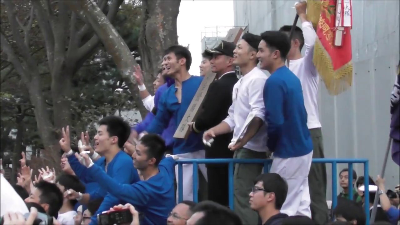 優勝した第二大隊の試合後の様子【2018年11月11日棒倒し後】