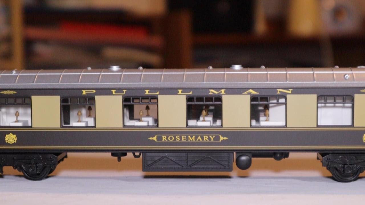 Hornby Patriot E C Trench and Railroad Pullman Coaches
