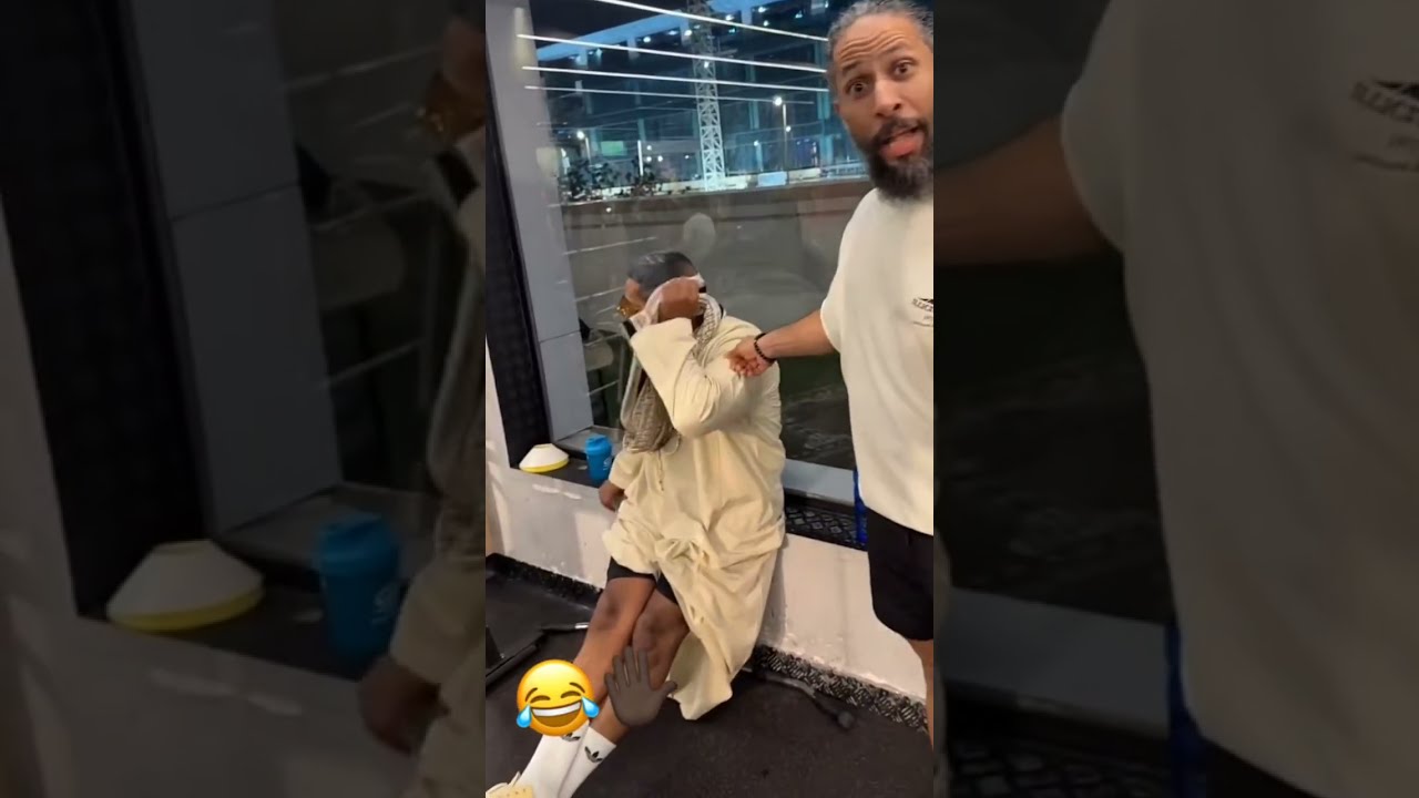بيلعبوا فى النادي من غير ما يدفعوا الاشتراك 😂😂