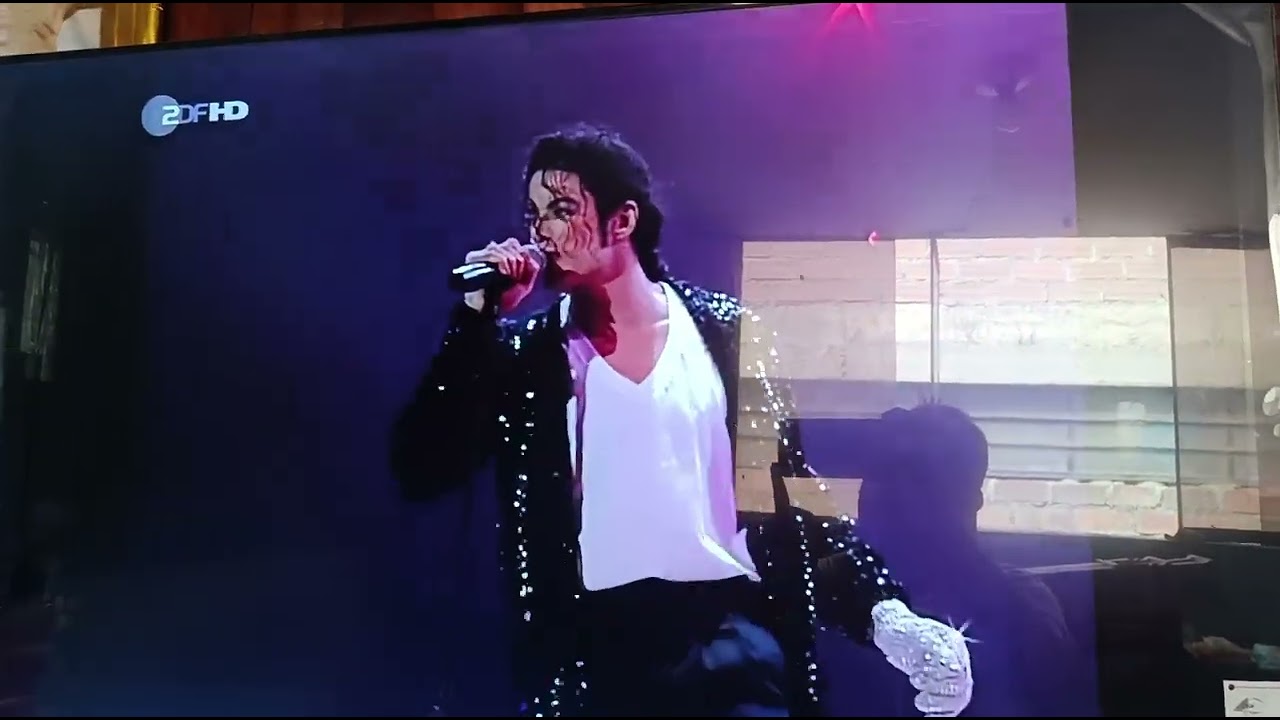 VIDEO_MICHAEL JAKSON_004_2026