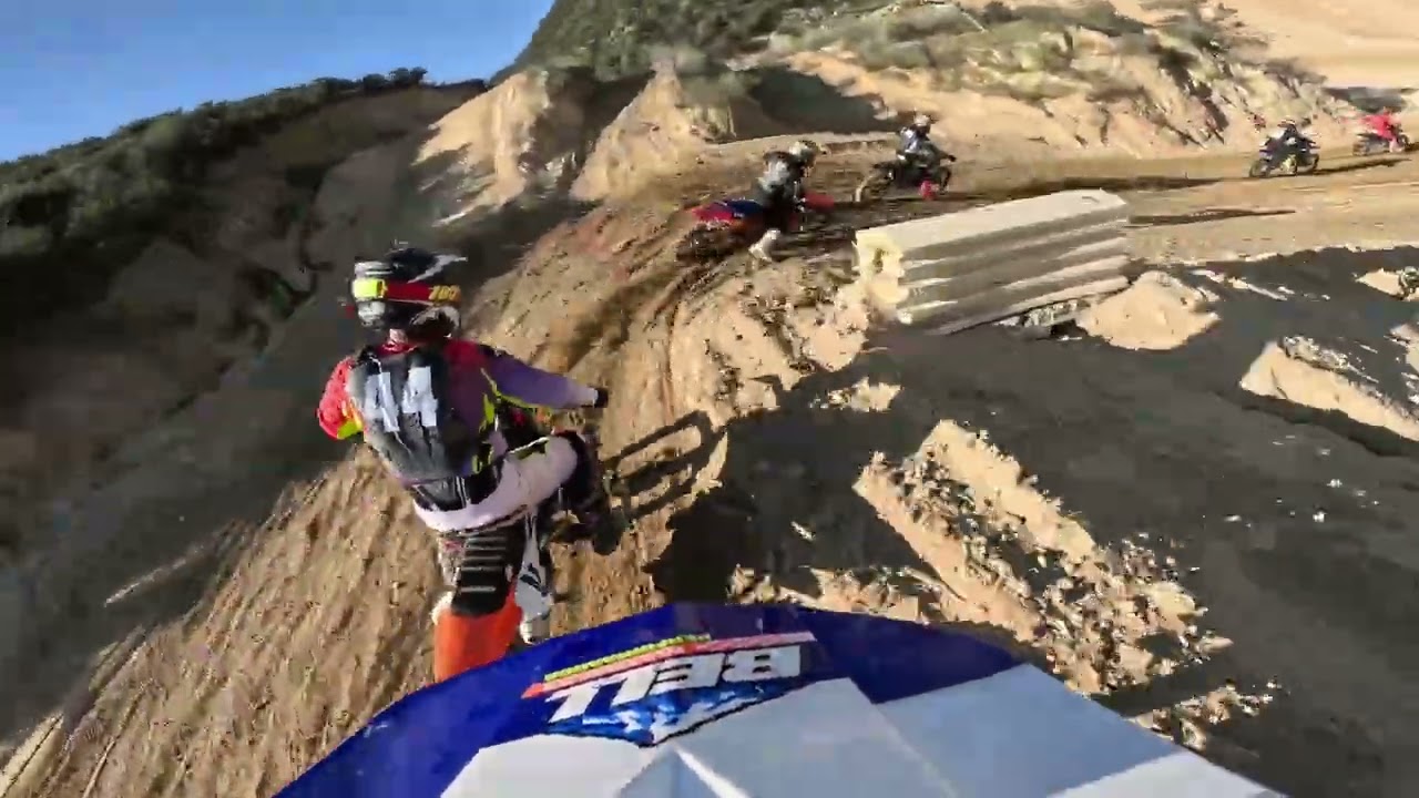 Racing Glen Helen on a cr500 in the 50 plus expert class 